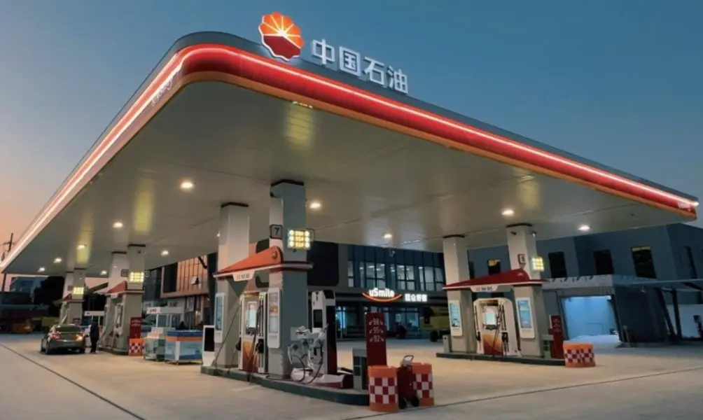 Är smart utrustningsuppgradering tillräckligt för att bensinstationer ska kunna konkurrera på det nya integrerade energislagfältet?